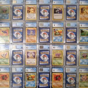 Pokemon Cards Collection Bundle Variety Lot 100+ w/ VINTAGE Graded Card